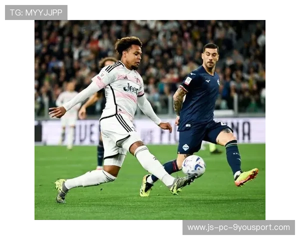 尤文外线试射成功，麦肯尼吊射破网